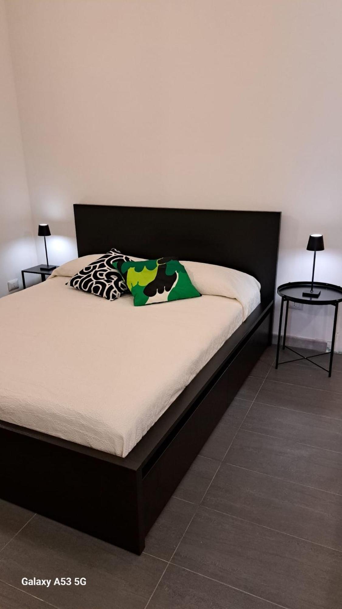 Crociferiholidayhome Катания Экстерьер фото